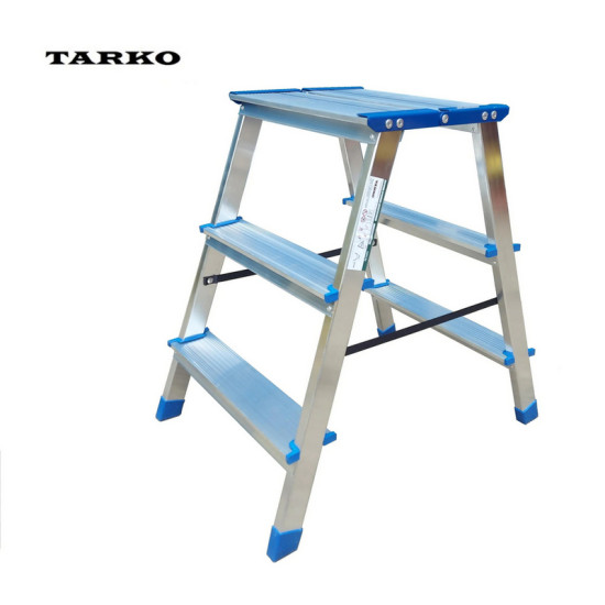 Стремянка двусторонняя TARKO 14203. 67 см с увеличенной площадкой. 2x3 ступени. РБ.